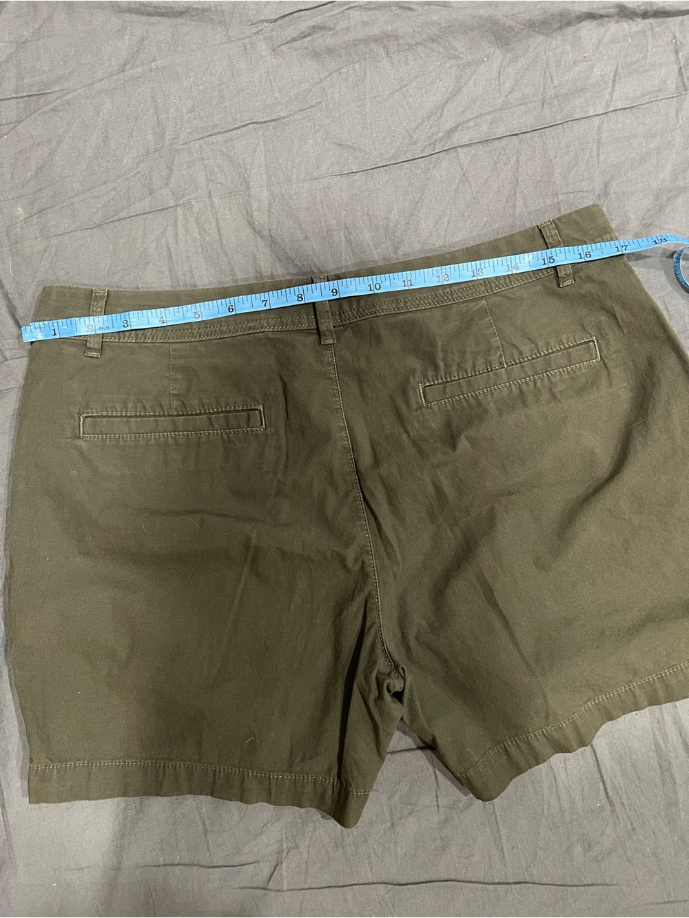 Banana Republic Olive Chino Shorts - Picture 6 of 7